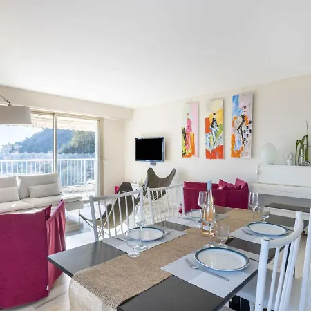 Les Miradors By Interhome