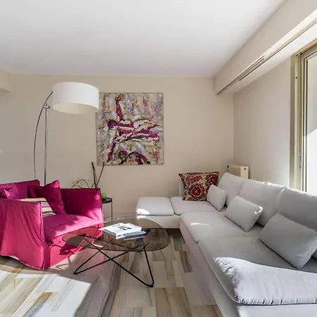 Les Miradors By Interhome Appartement Menton