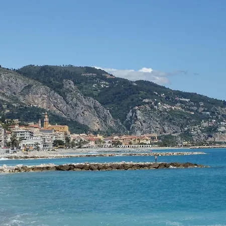 Les Miradors By Interhome *