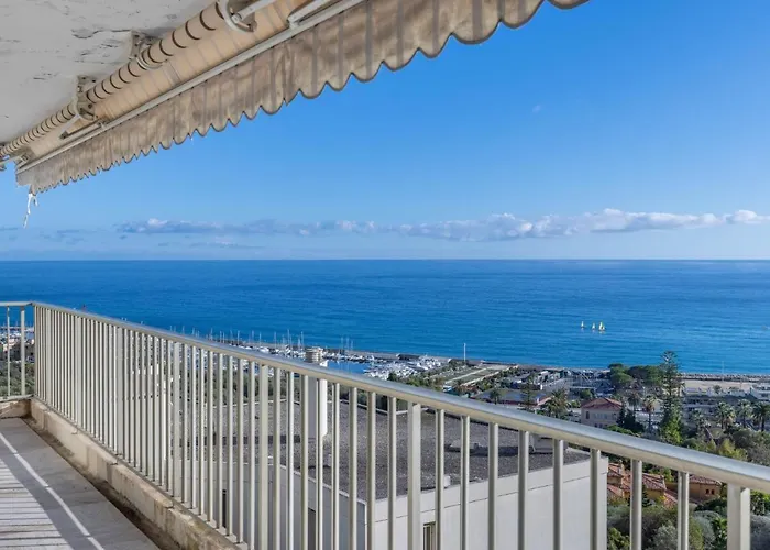 Les Miradors By Interhome Apartman *