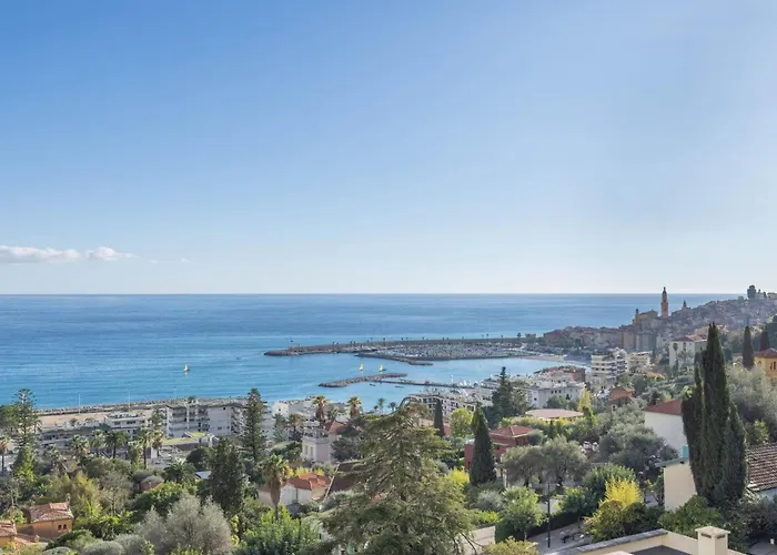 Les Miradors By Interhome Apartman